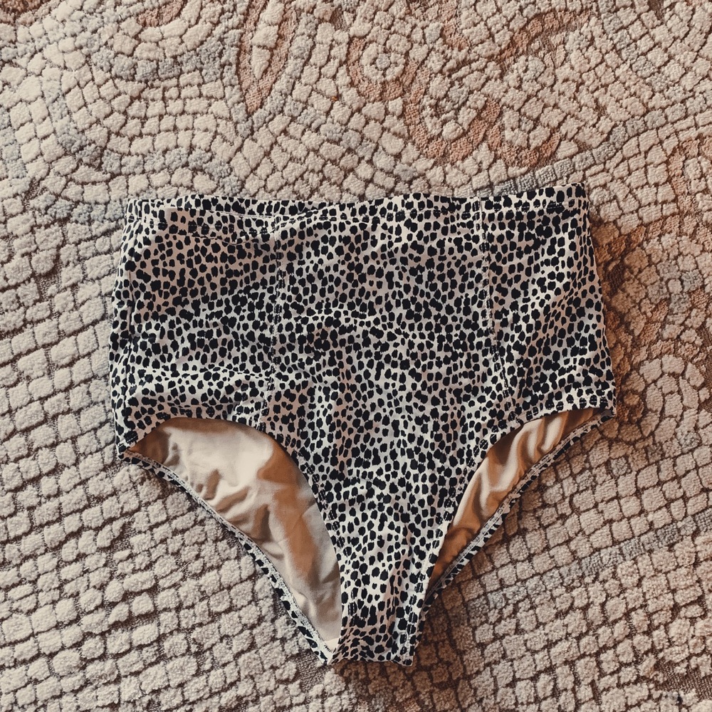 High waisted bathing suit bottoms